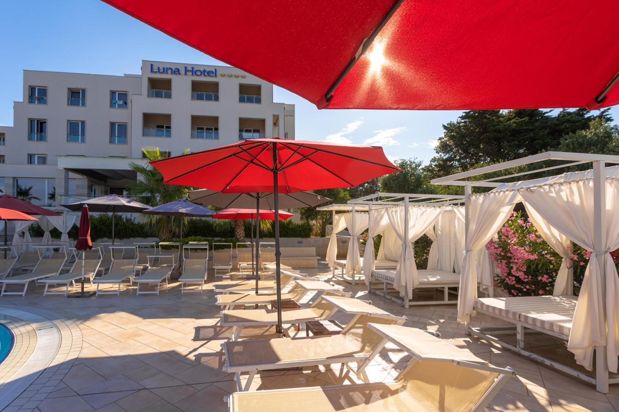 Family Hotel La Luna Lun  Buitenkant foto